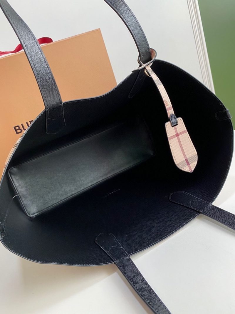 Bv*b*rry shopping bags